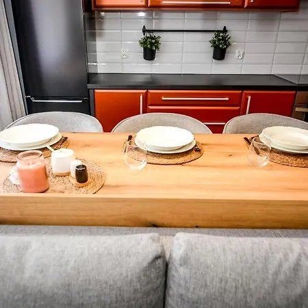 Apartment Podtatrzanskie *